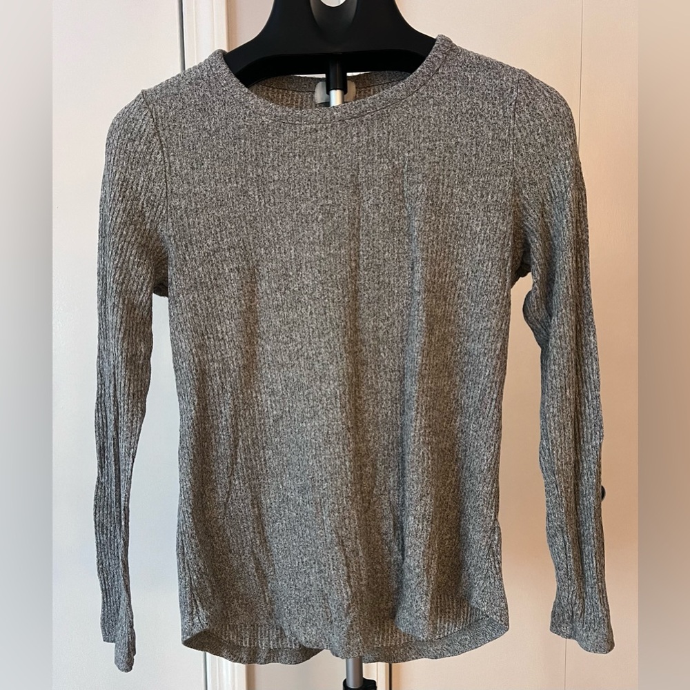 Women’s Old Navy Gray Ribbed Long Sleeve Top